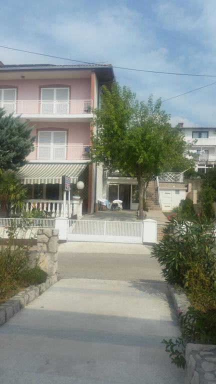Apartmani Royal Zganec Crikvenica Exterior photo